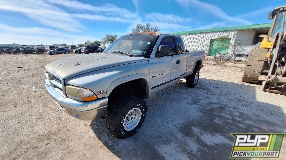 1998 DODGE DAKOTA available for parts