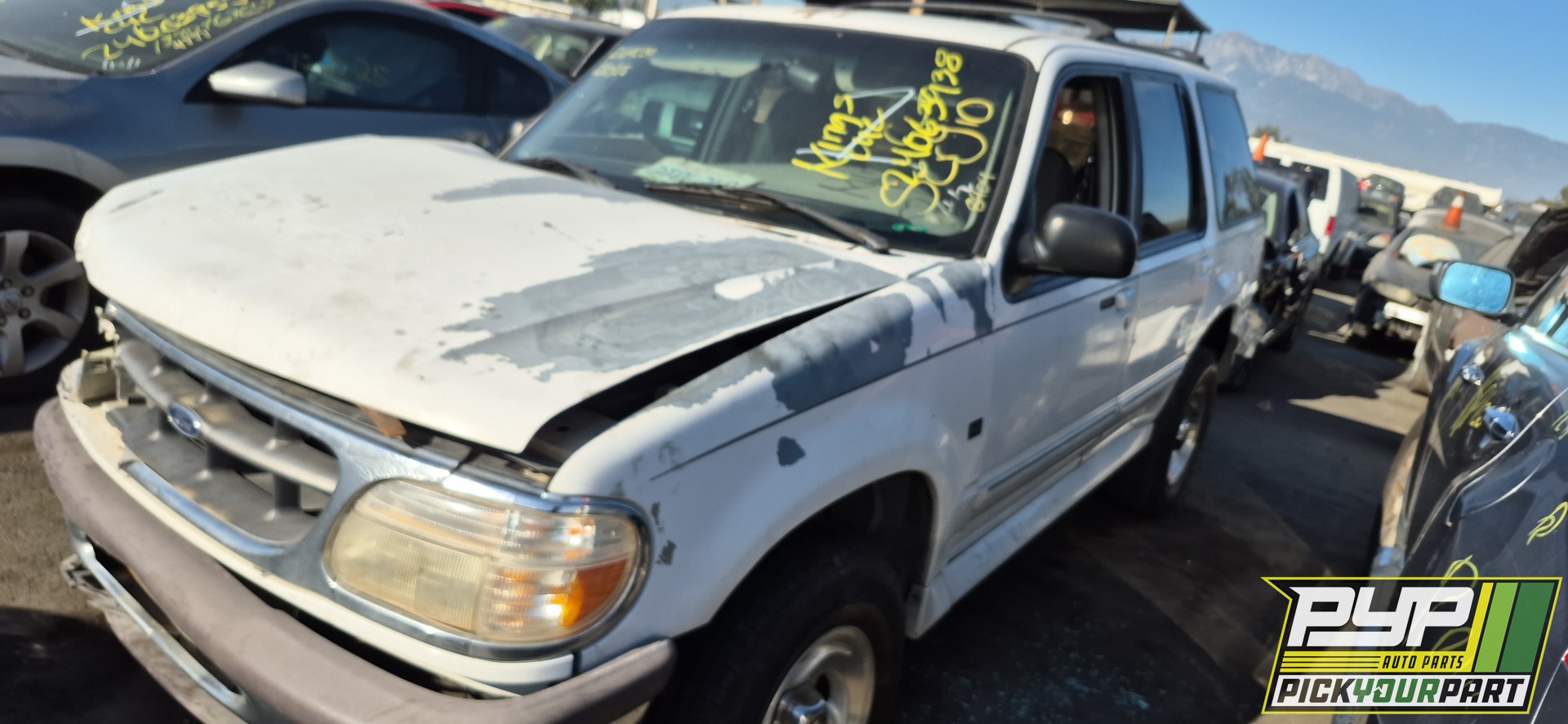 1997 FORD EXPLORER available for parts