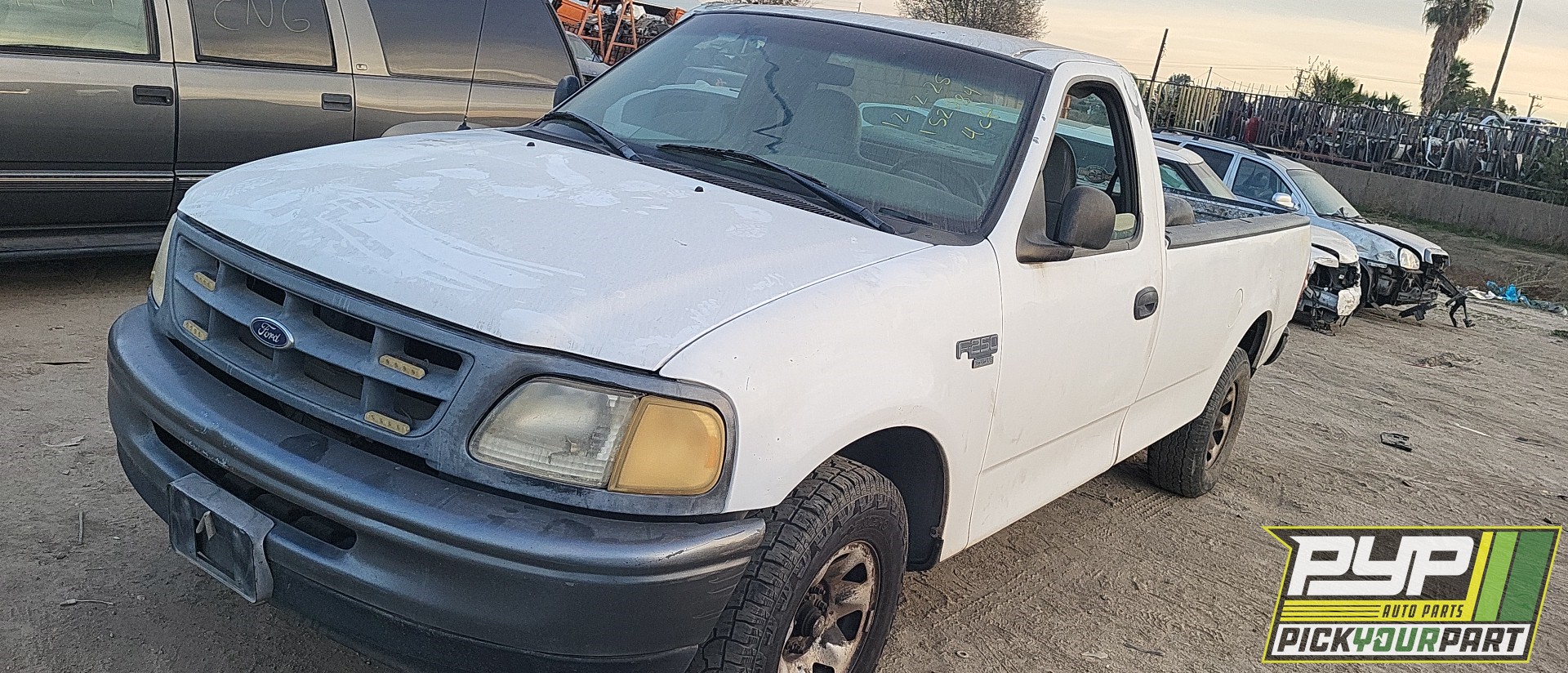 1998 FORD F-250 available for parts