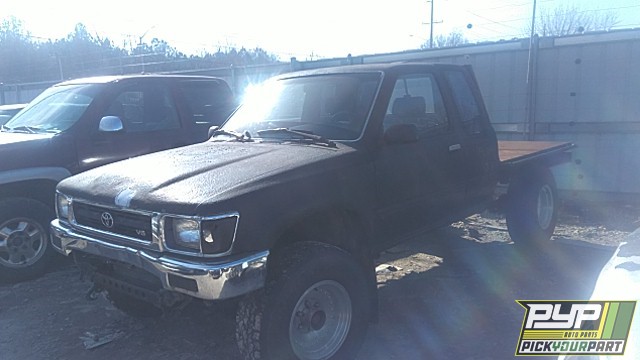 1994 TOYOTA PICKUP partes disponibles