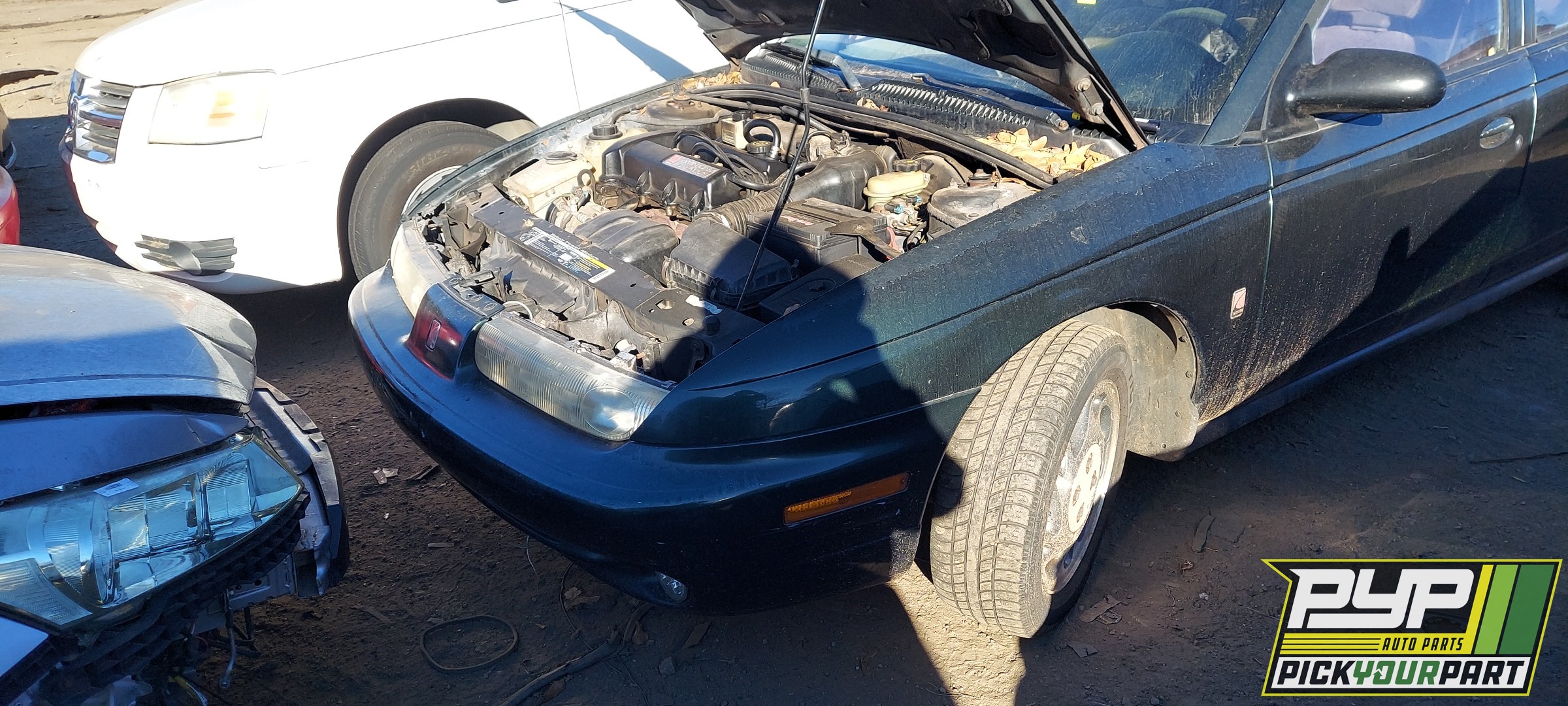 1997 SATURN SL2 available for parts