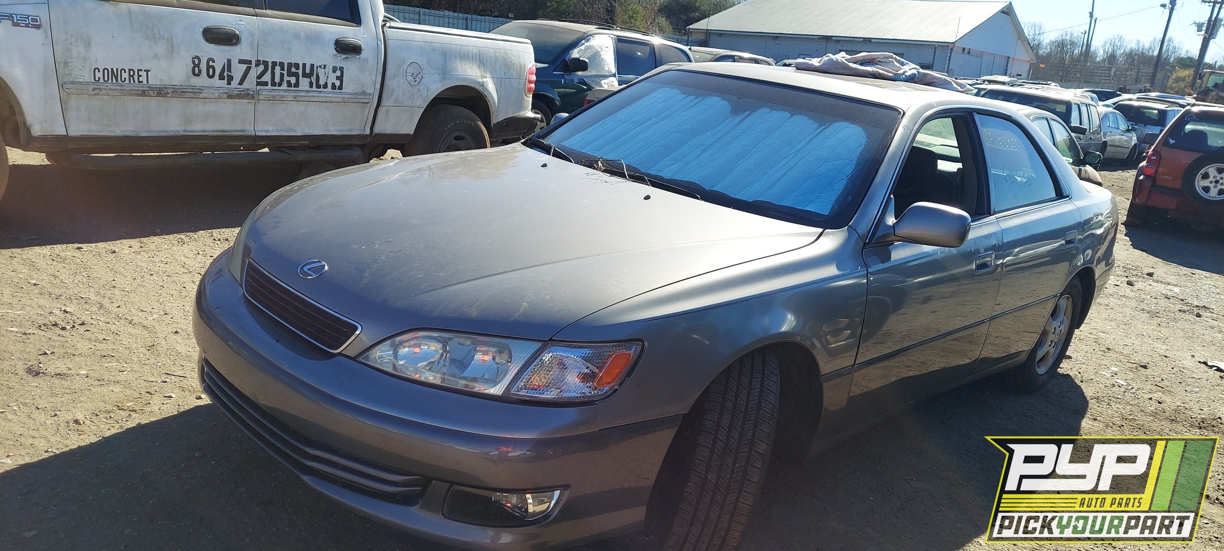 1999 LEXUS ES300 partes disponibles