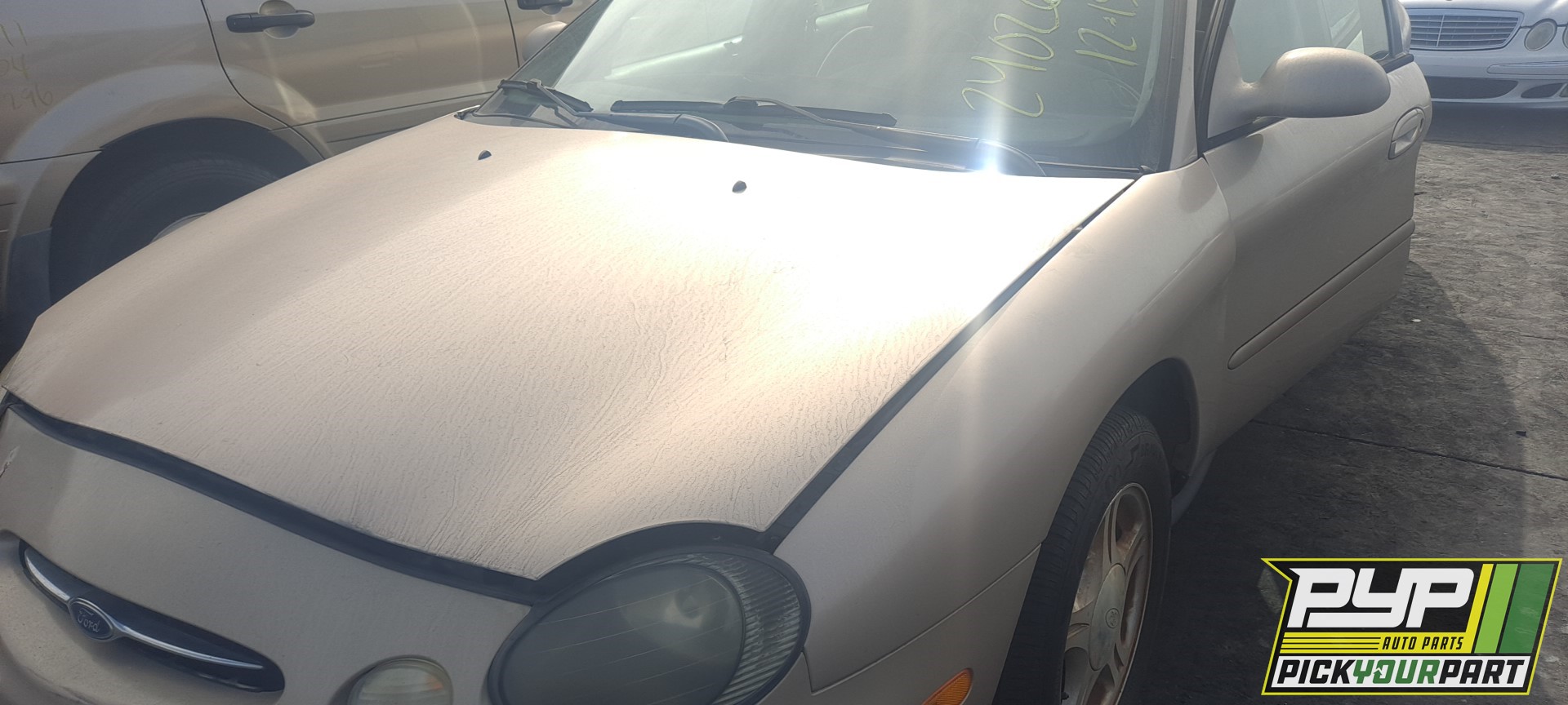 1999 FORD TAURUS available for parts