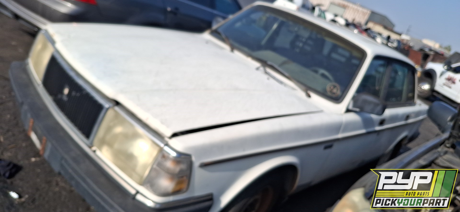 1992 VOLVO 240 available for parts