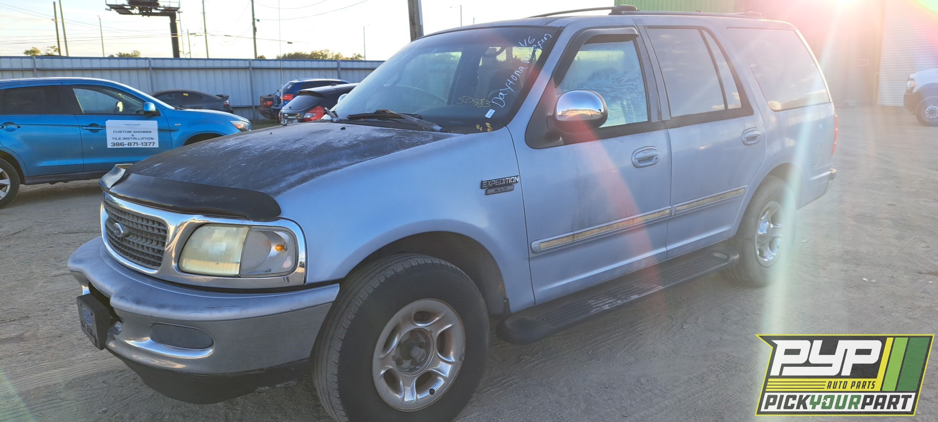 1998 FORD EXPEDITION available for parts