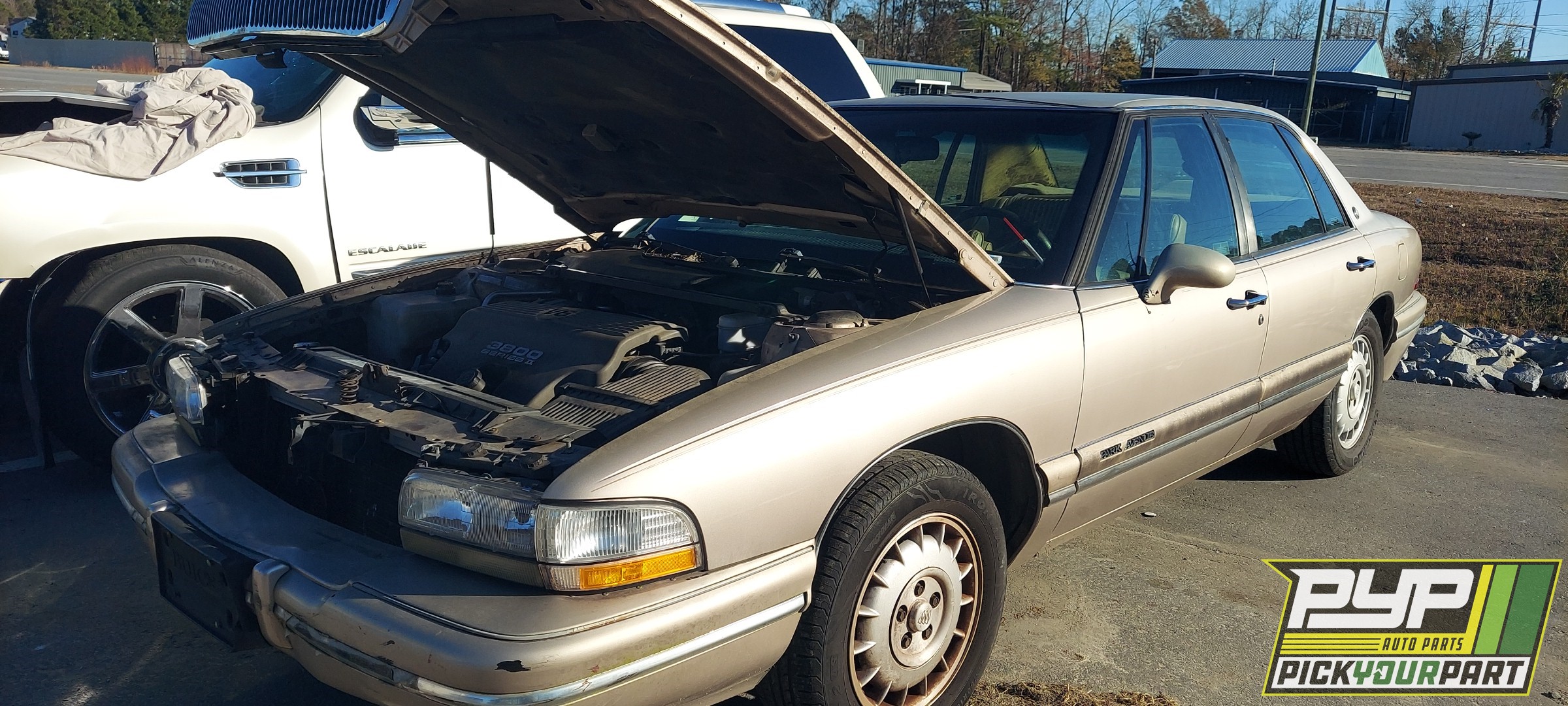 1995 BUICK PARK AVENUE available for parts