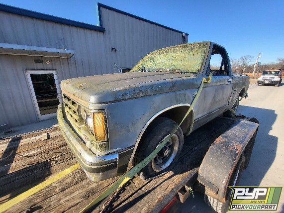 1988 CHEVROLET S10 available for parts