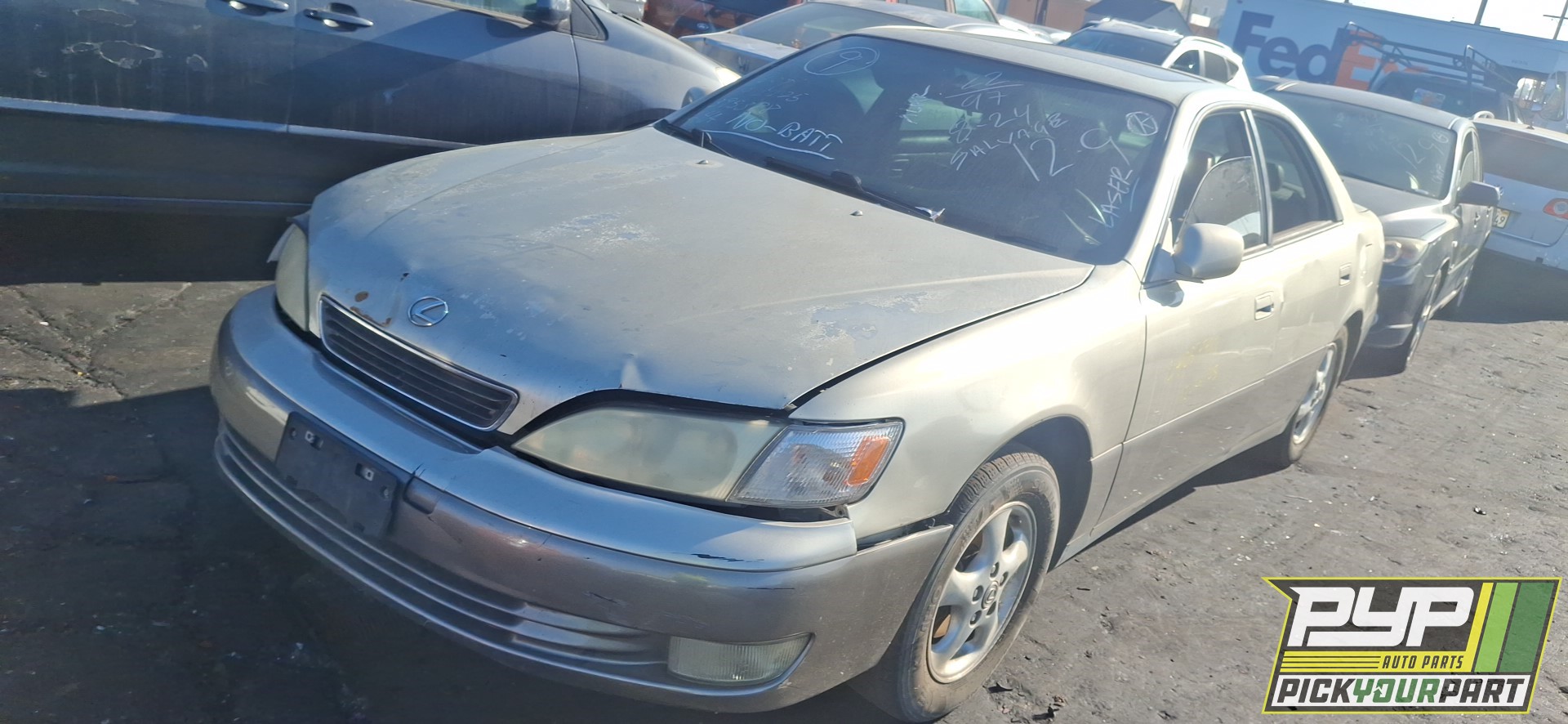 1997 LEXUS ES300 partes disponibles