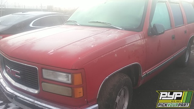 1999 GMC C1500 SUBURBAN partes disponibles