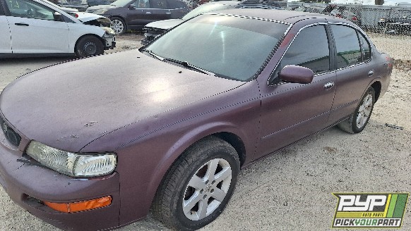 1996 NISSAN MAXIMA partes disponibles