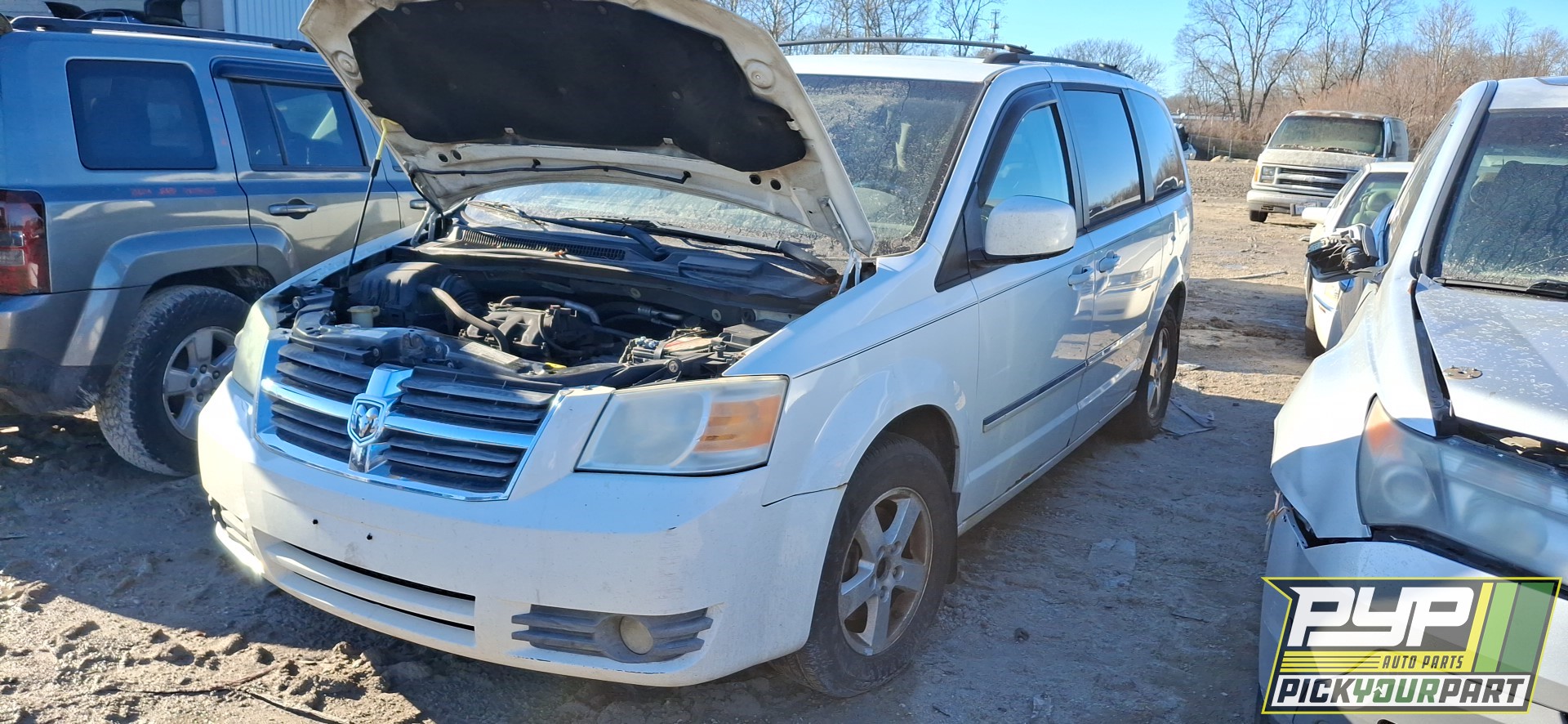 2008 DODGE GRAND CARAVAN available for parts