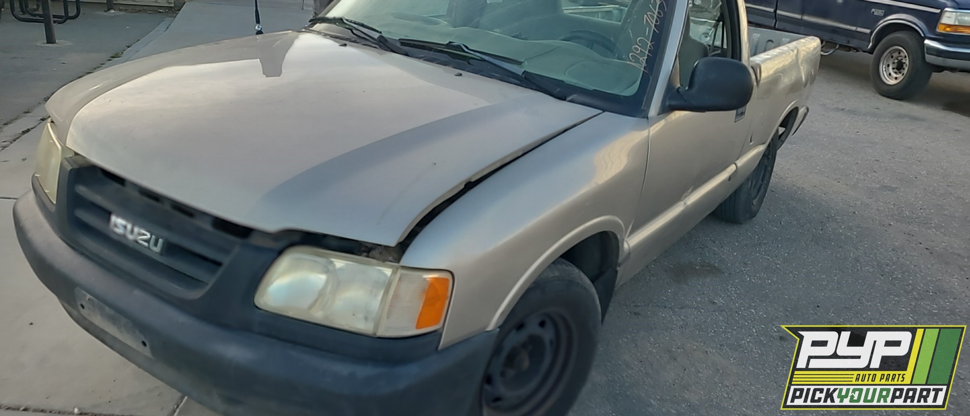 1998 ISUZU HOMBRE available for parts