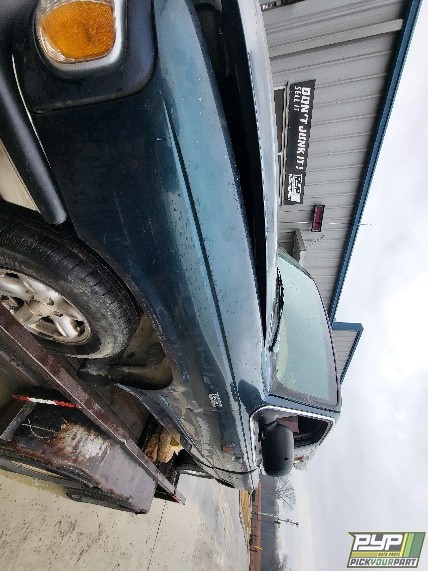 1997 MAZDA B2300 partes disponibles