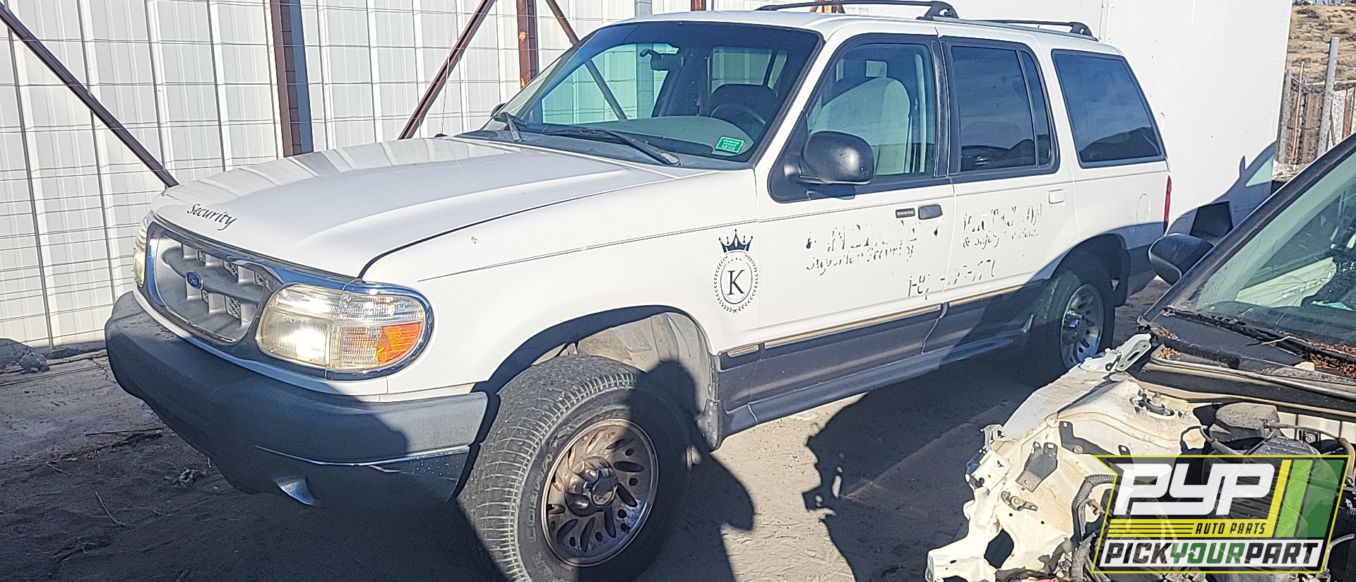 1999 FORD EXPLORER available for parts