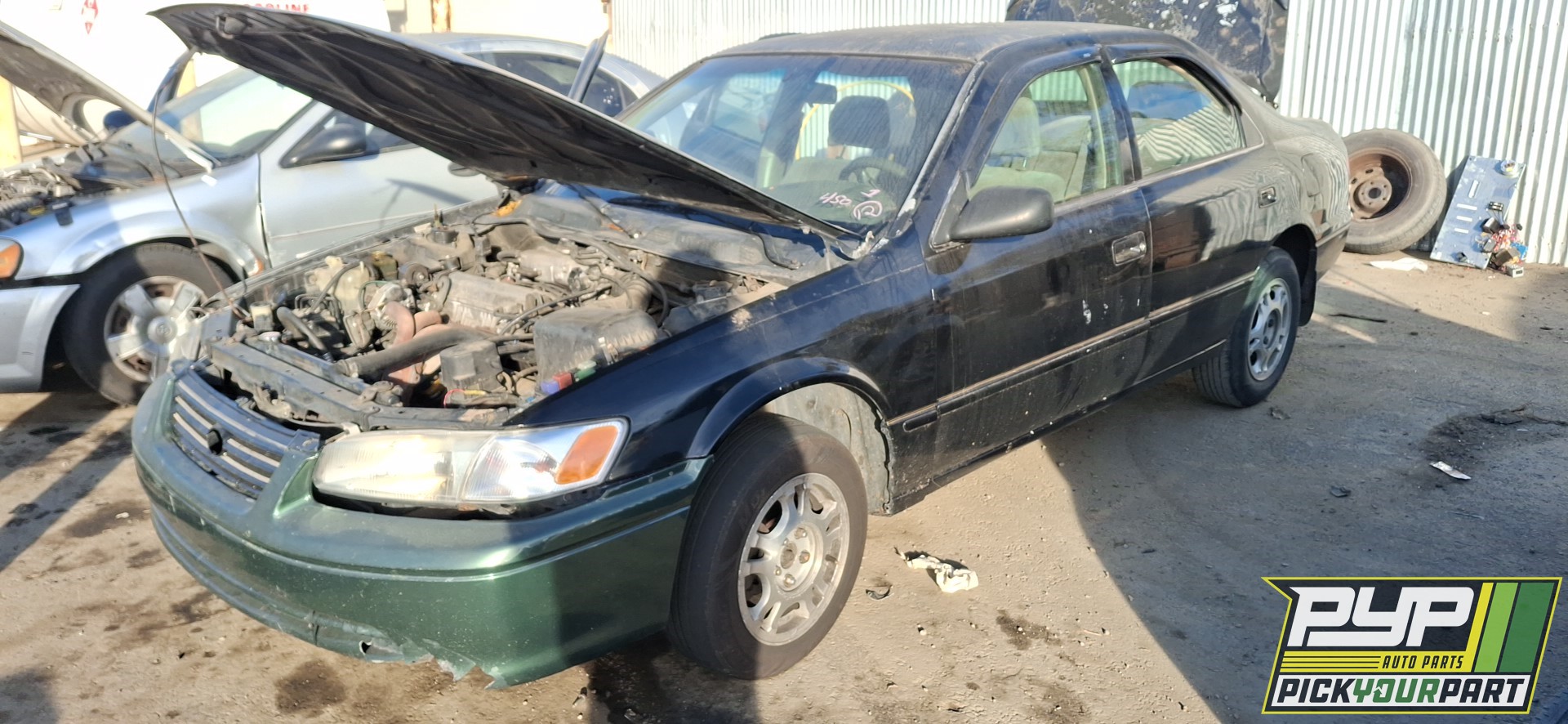1998 TOYOTA CAMRY partes disponibles