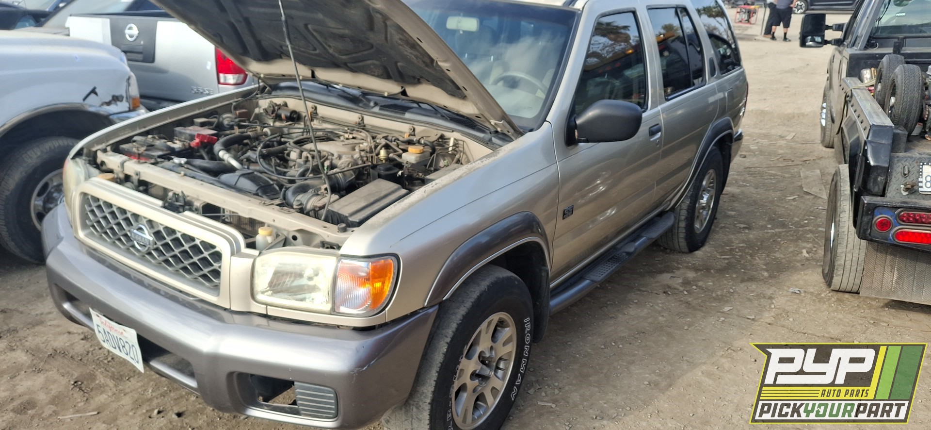 1999 NISSAN PATHFINDER partes disponibles