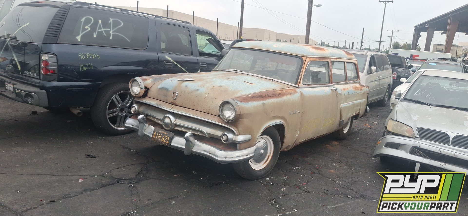 1954 FORD RANCH WAGON partes disponibles