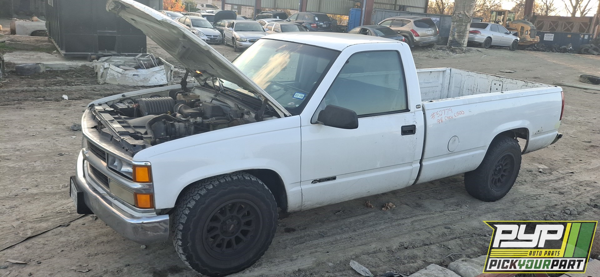 1998 CHEVROLET C1500 available for parts