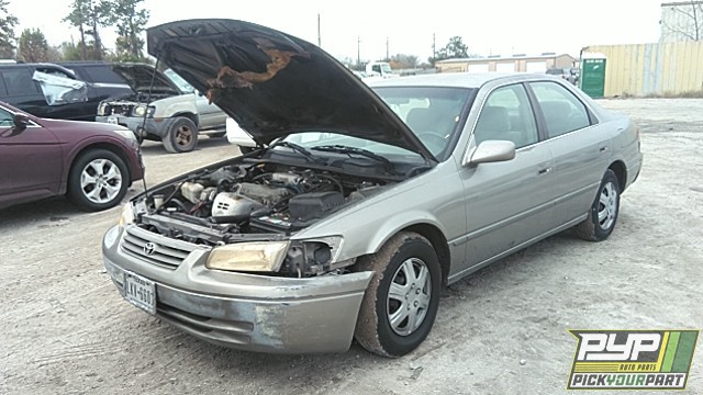 1999 TOYOTA CAMRY available for parts