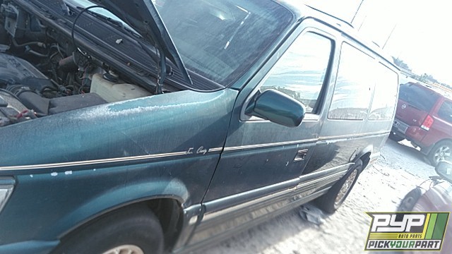 1994 CHRYSLER TOWN & COUNTRY available for parts