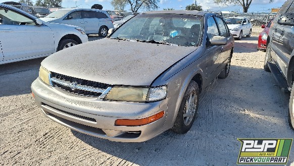 1998 NISSAN MAXIMA partes disponibles