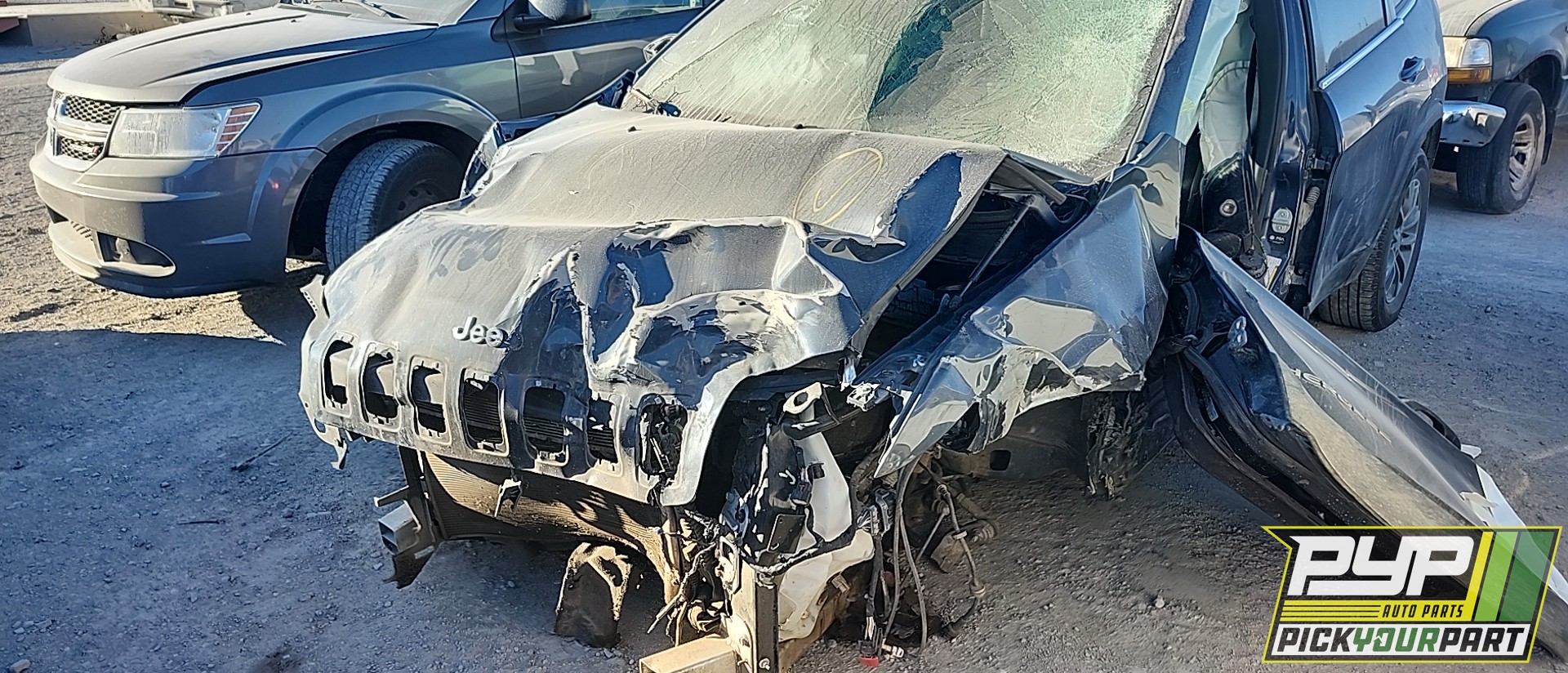 2021 JEEP CHEROKEE partes disponibles