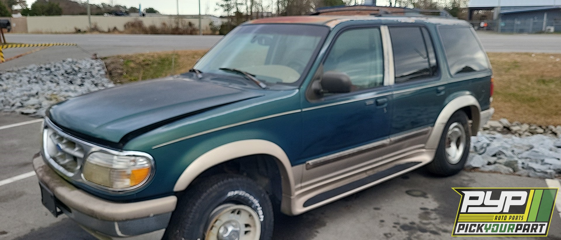 1997 FORD EXPLORER available for parts