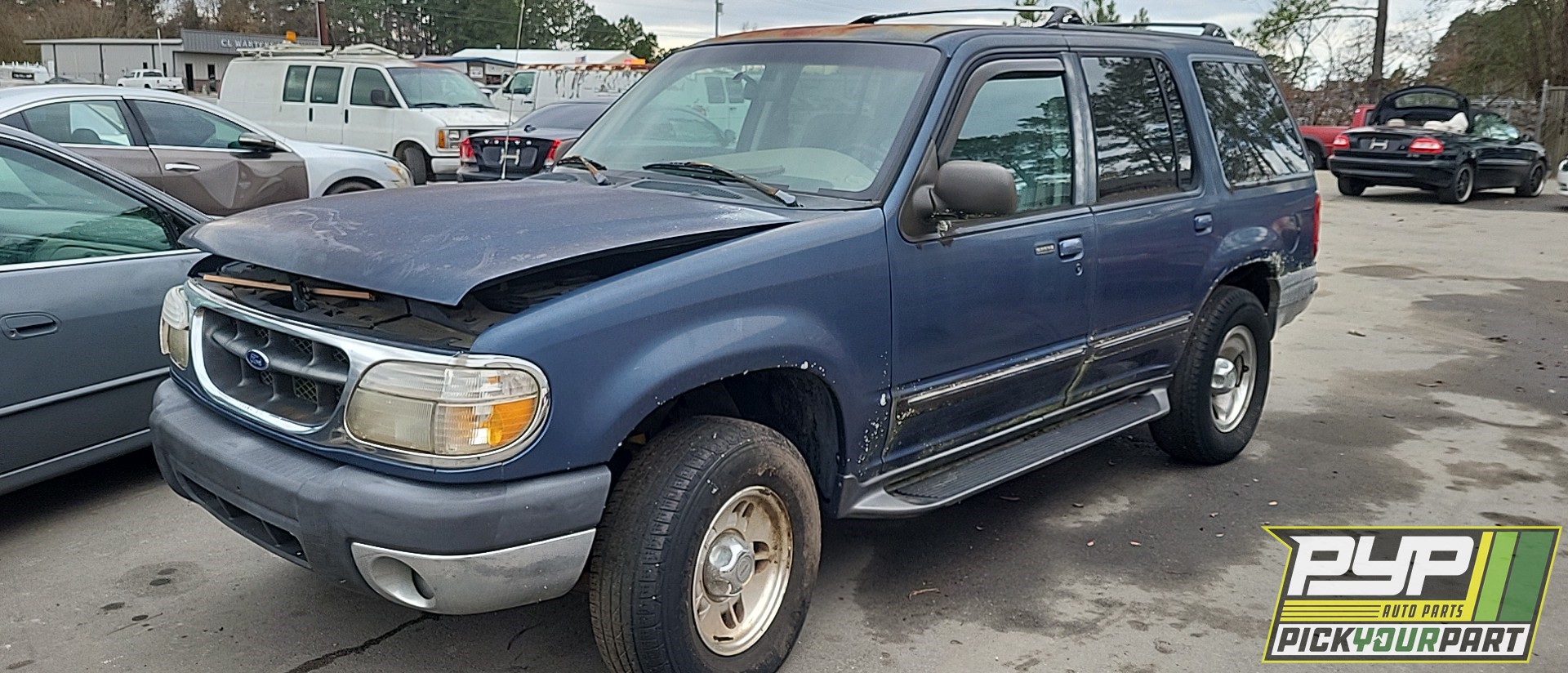 1999 FORD EXPLORER available for parts