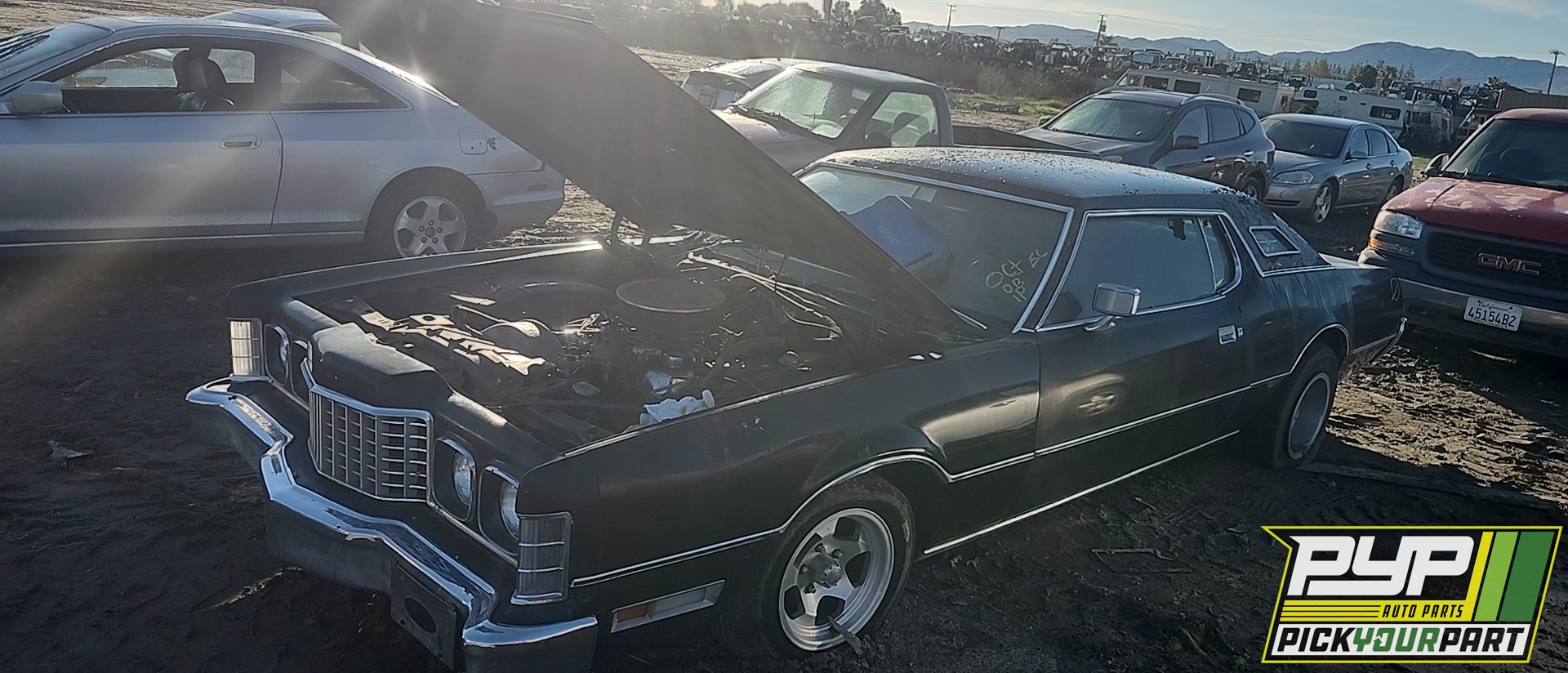 1973 FORD THUNDERBIRD partes disponibles