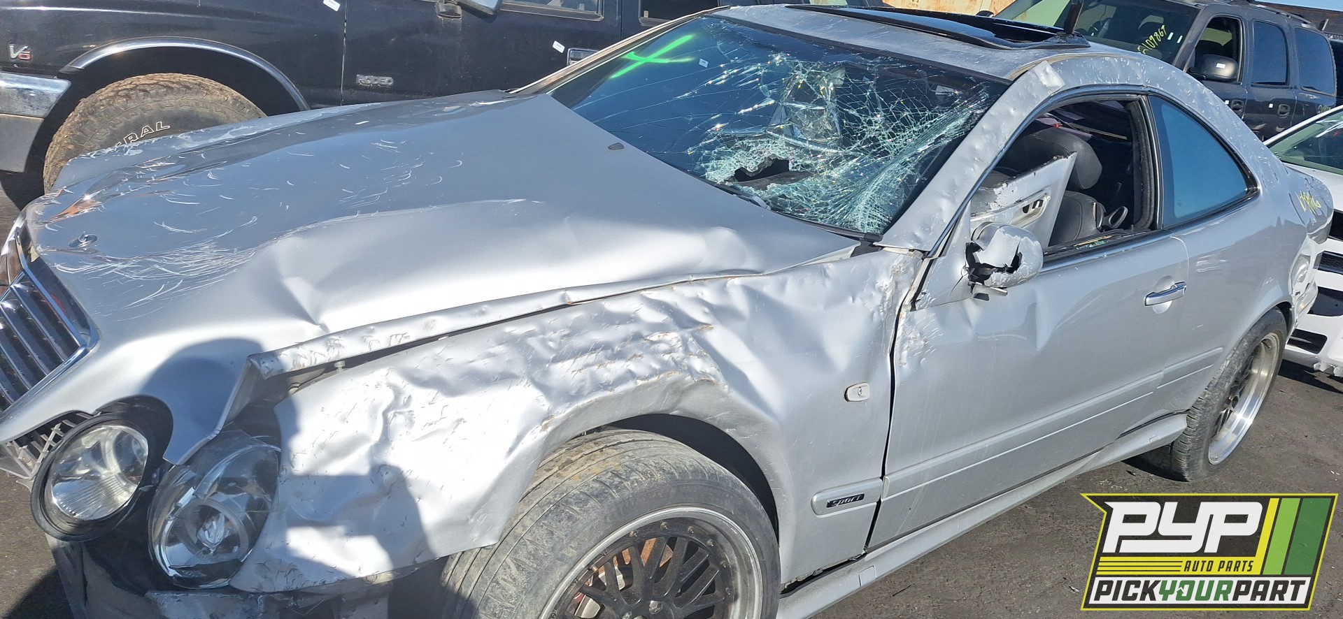 1999 MERCEDES-BENZ CLK430 available for parts