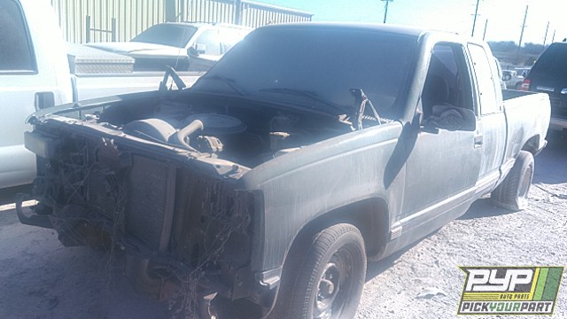 1995 CHEVROLET C1500 available for parts