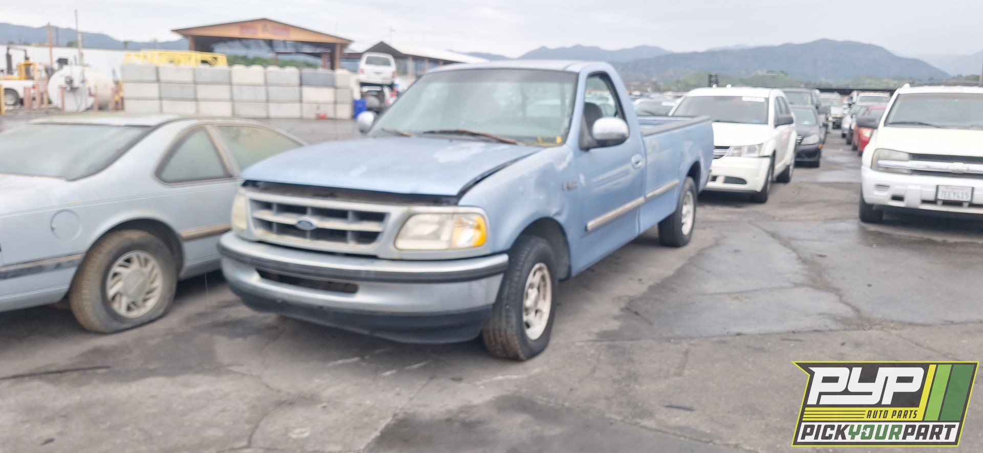1997 FORD F-150 available for parts