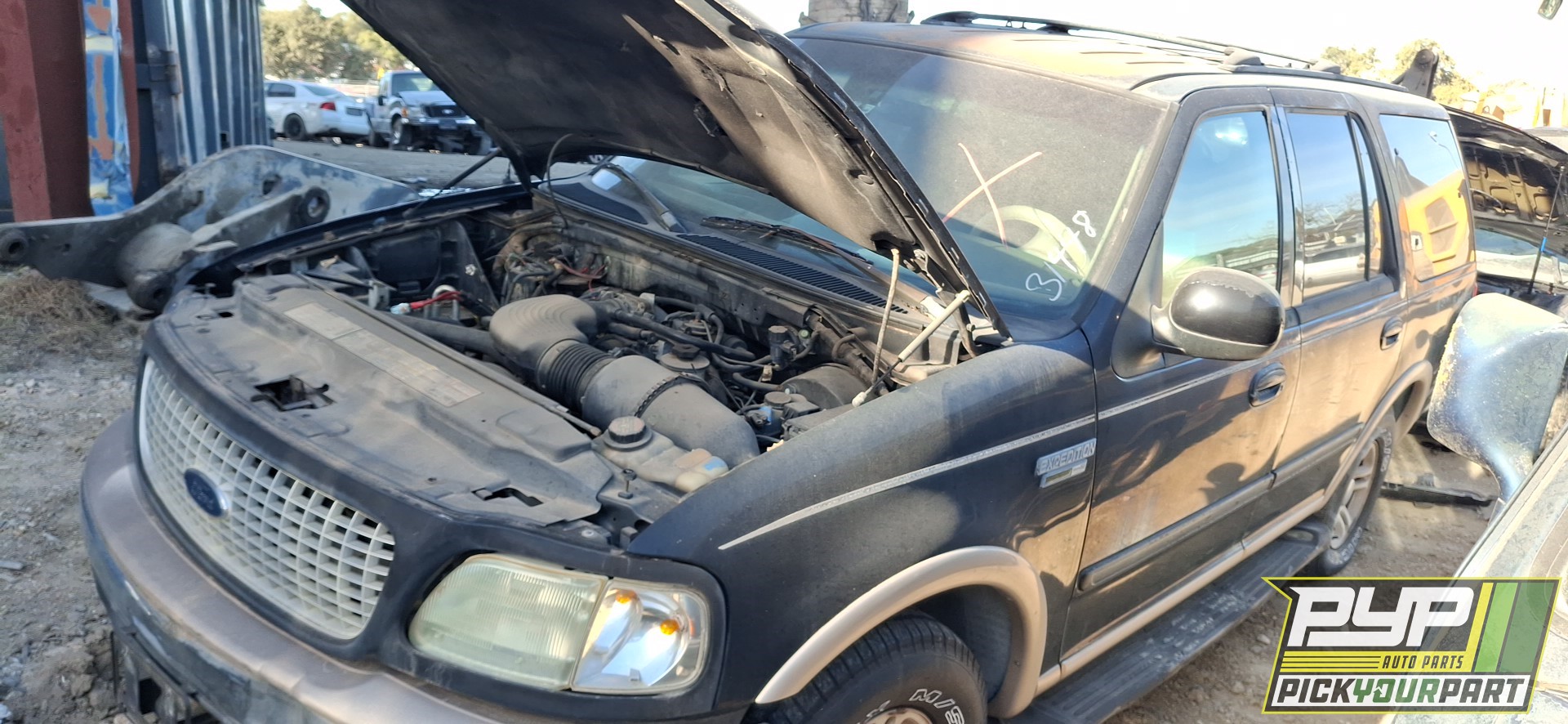 1999 FORD EXPEDITION available for parts