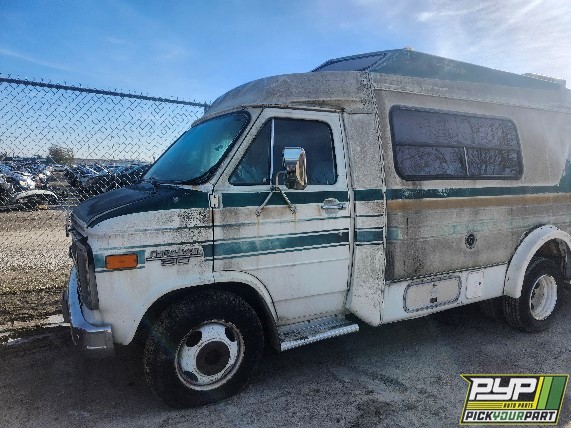 1985 CHEVROLET G30 VAN available for parts