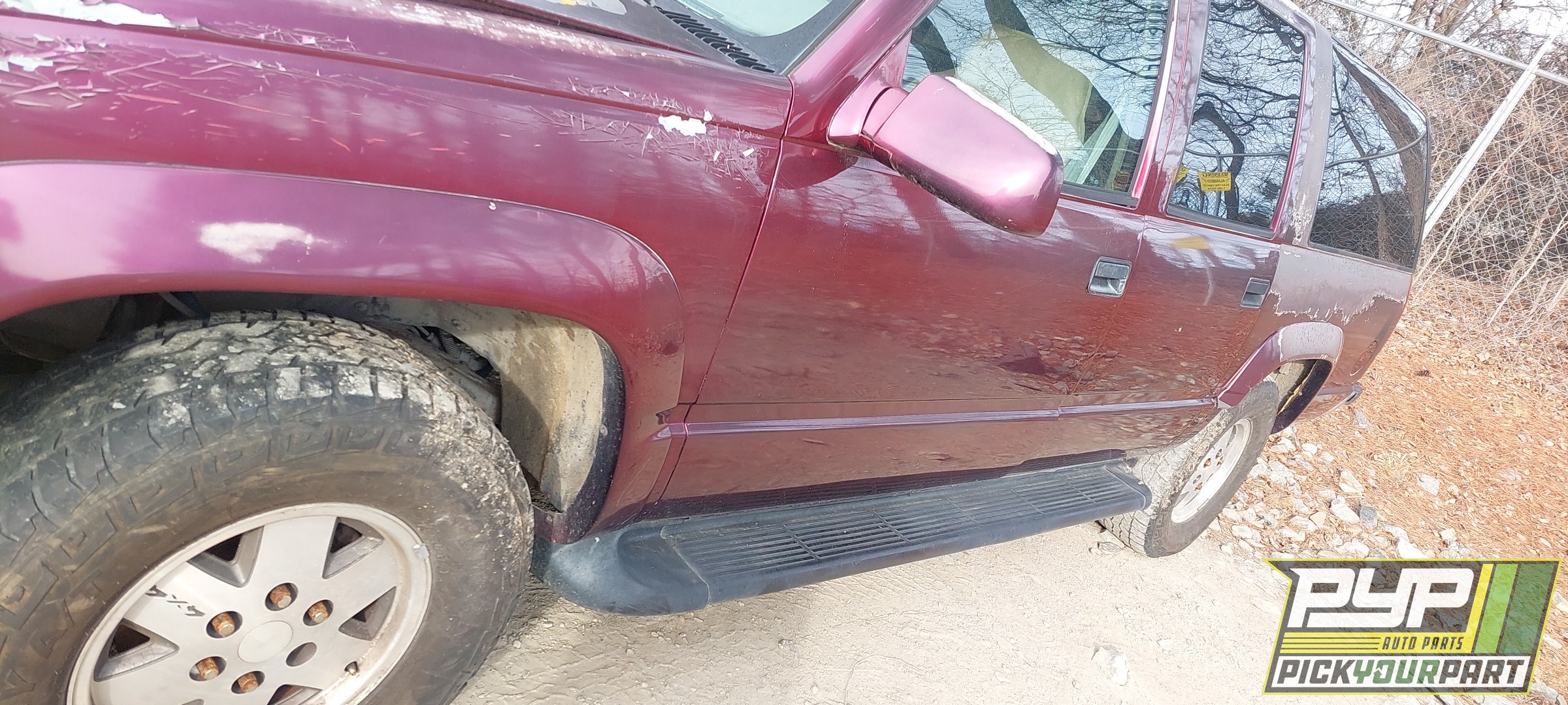 1996 CHEVROLET K1500 SUBURBAN available for parts