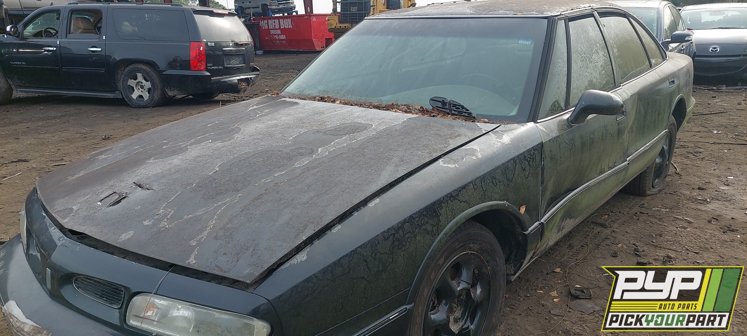 1996 OLDSMOBILE 88 available for parts
