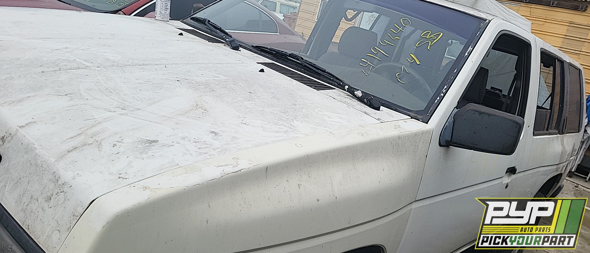 1995 NISSAN PATHFINDER available for parts