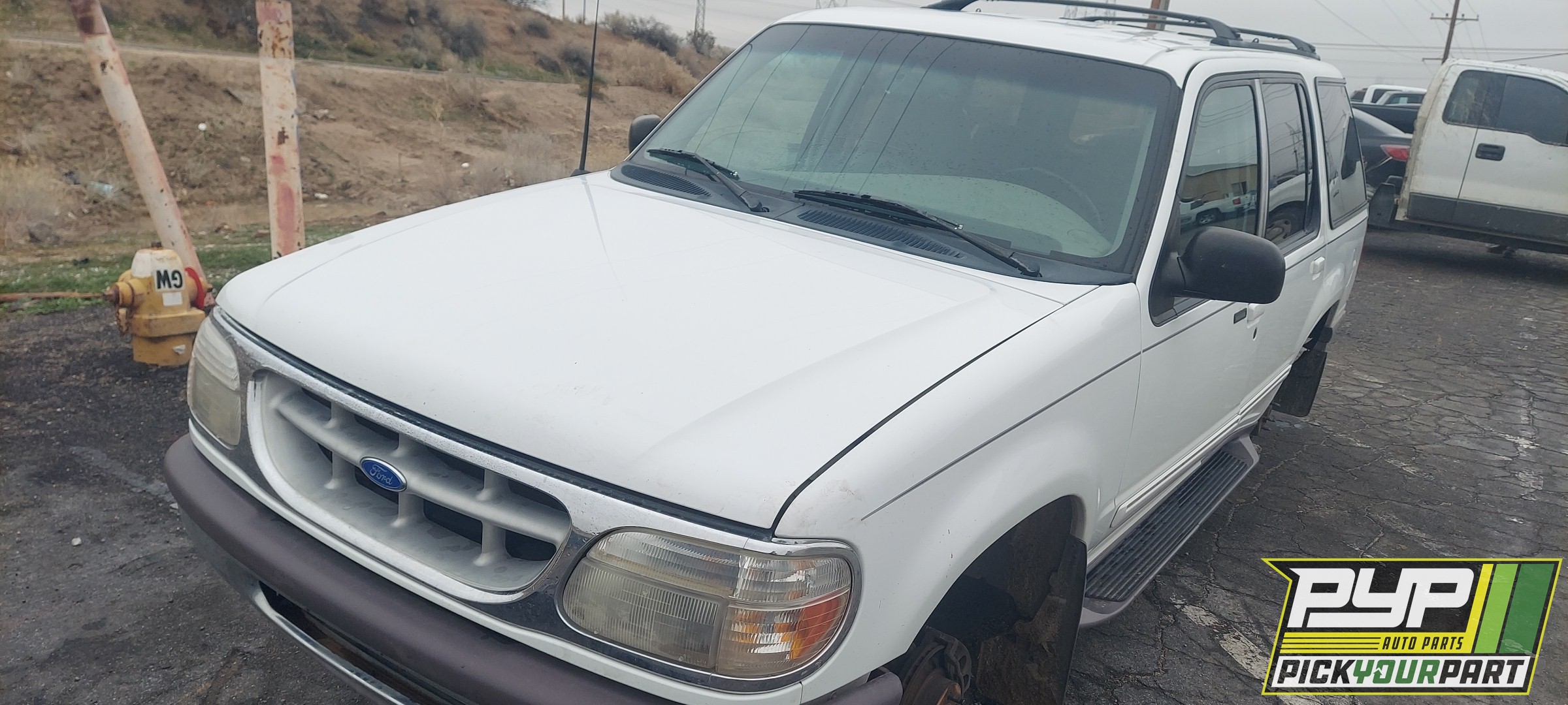 1997 FORD EXPLORER available for parts