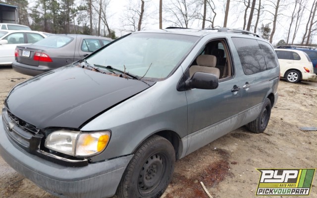 1999 TOYOTA SIENNA available for parts