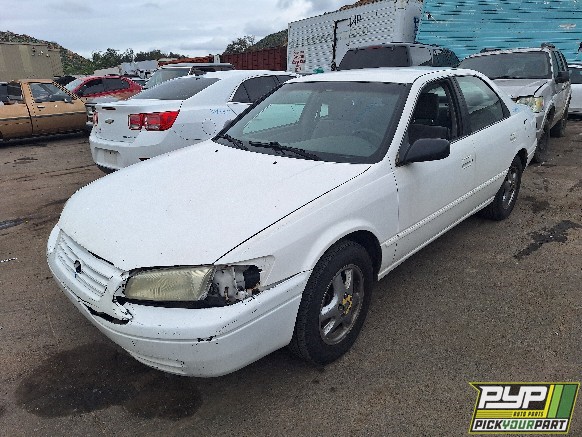 1998 TOYOTA CAMRY available for parts