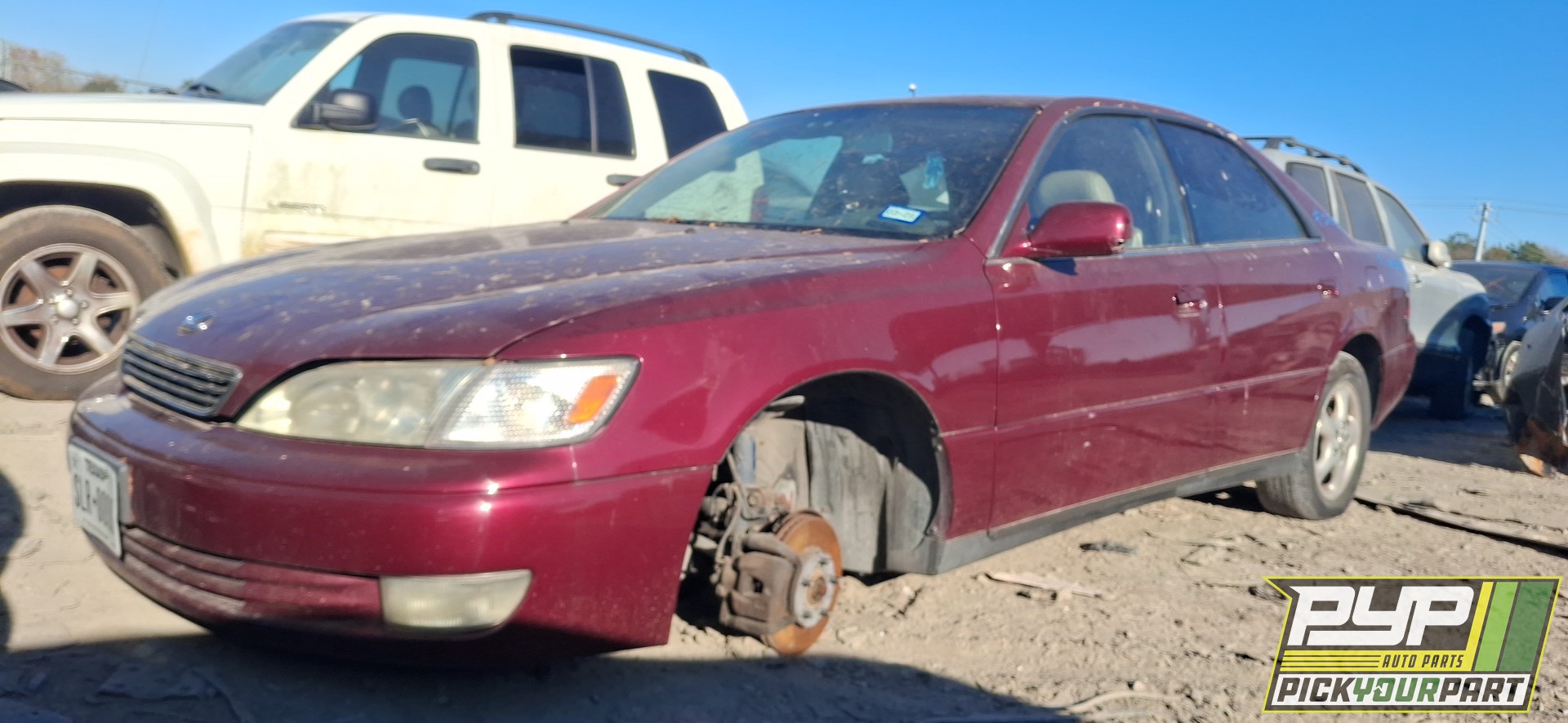 1997 LEXUS ES300 available for parts