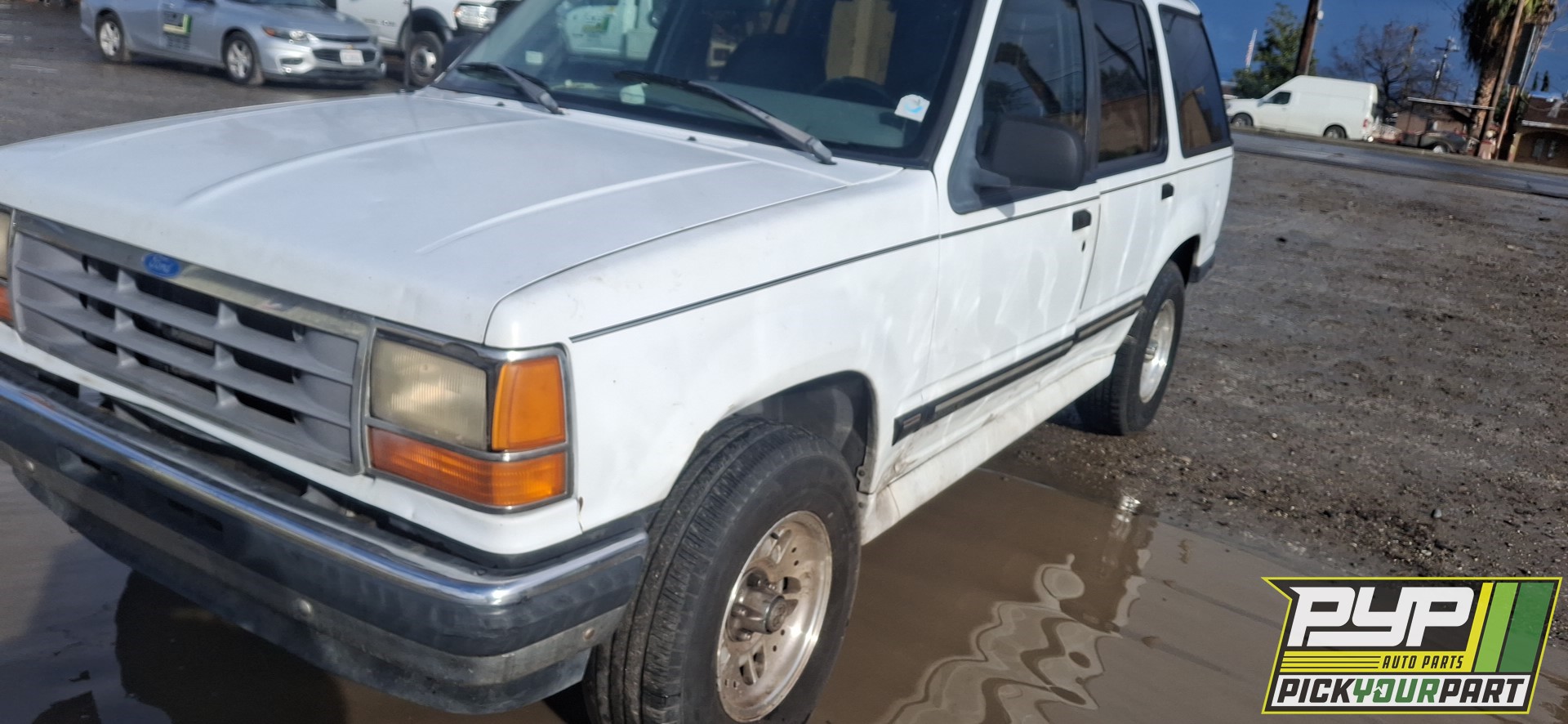 1993 FORD EXPLORER available for parts