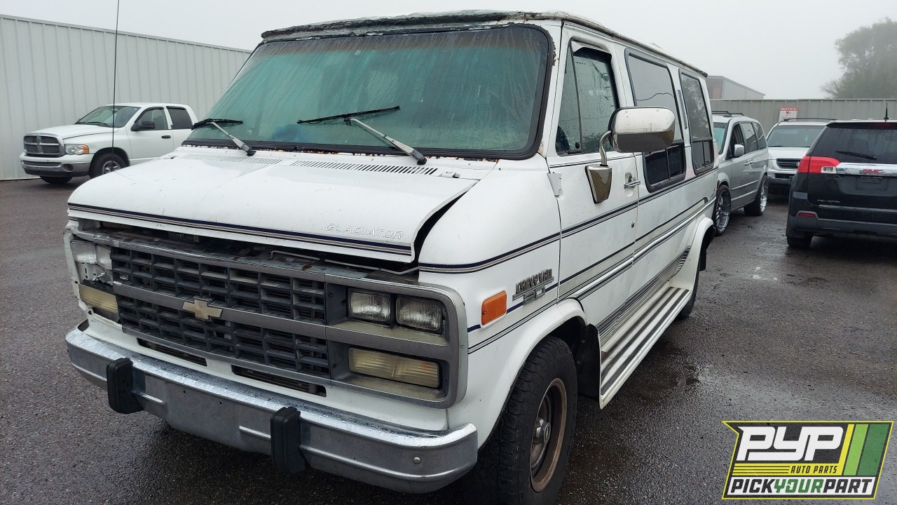 1993 CHEVROLET G20 available for parts