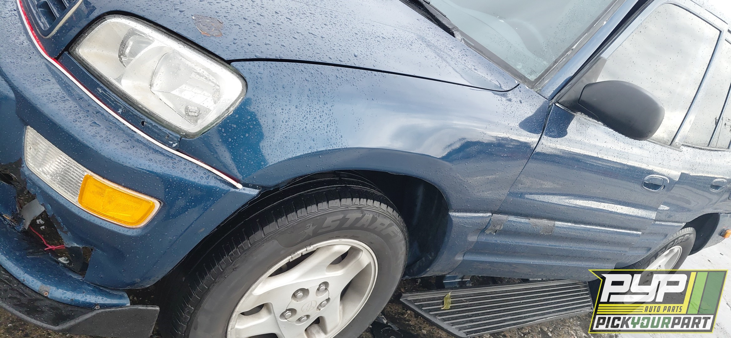 1998 TOYOTA RAV4 available for parts