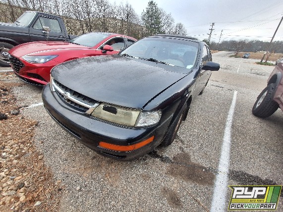 1999 NISSAN MAXIMA partes disponibles