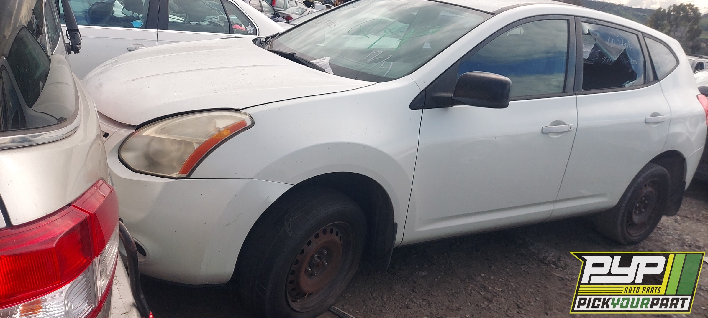 2009 NISSAN ROGUE partes disponibles