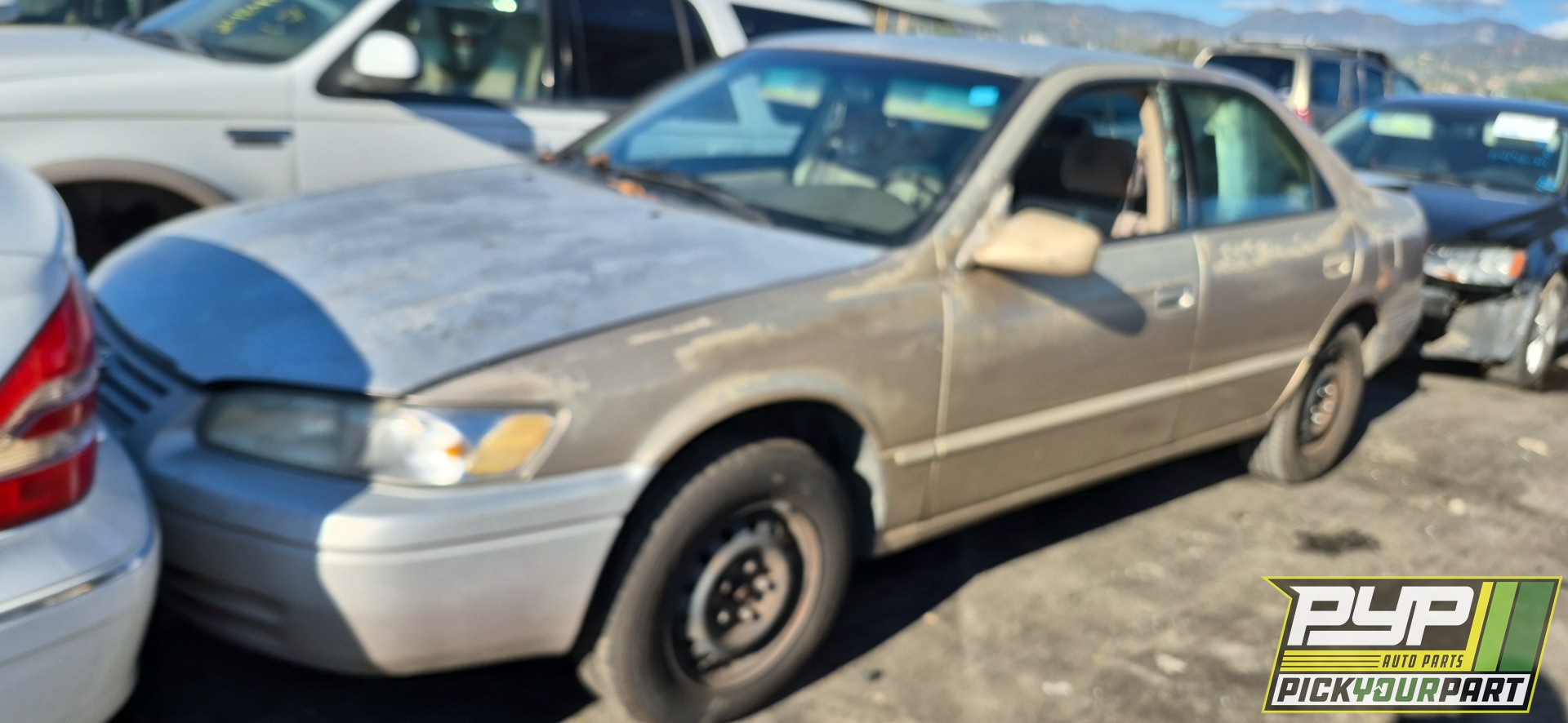 1999 TOYOTA CAMRY available for parts