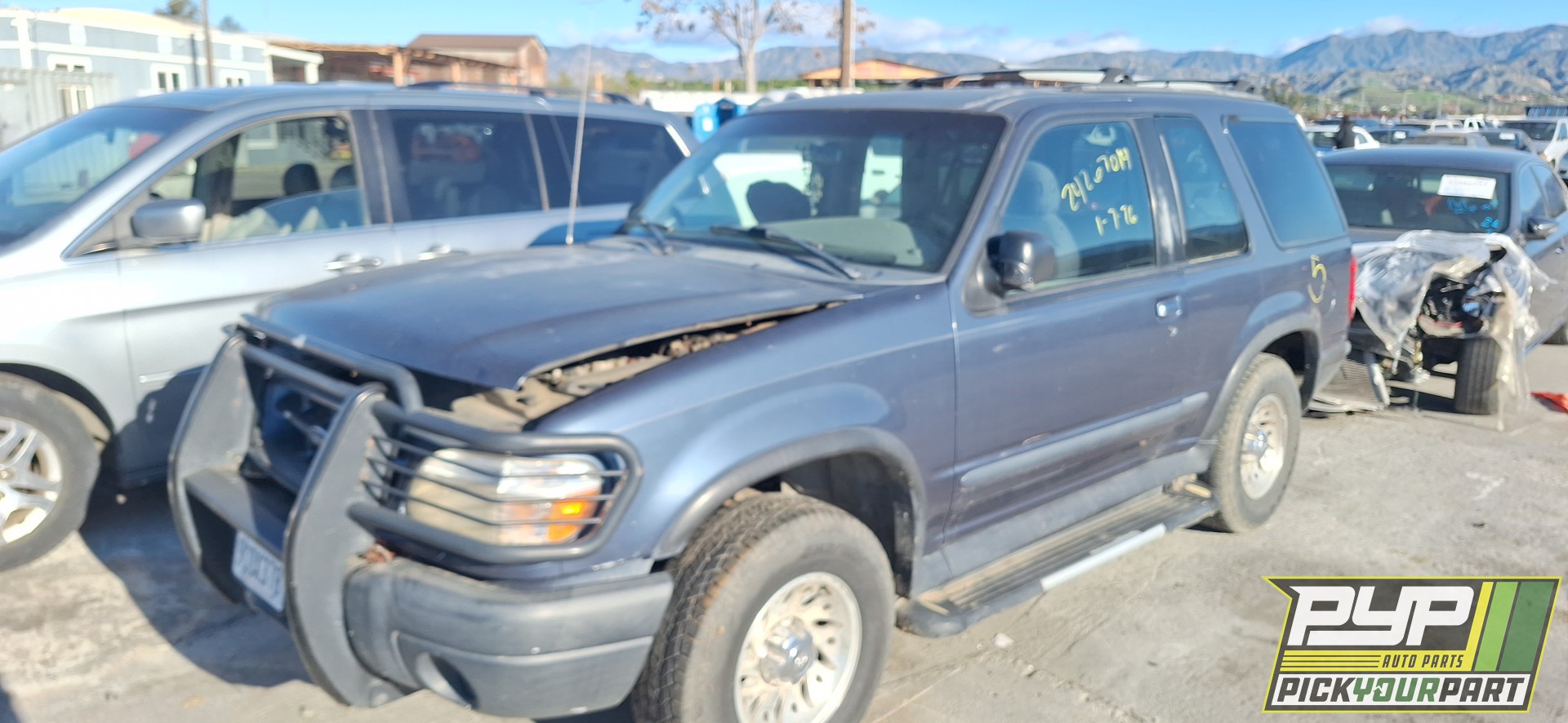 1999 FORD EXPLORER available for parts