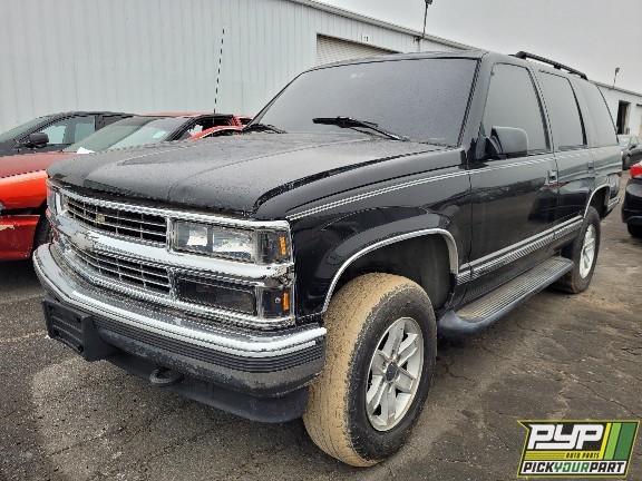 1999 CHEVROLET TAHOE available for parts