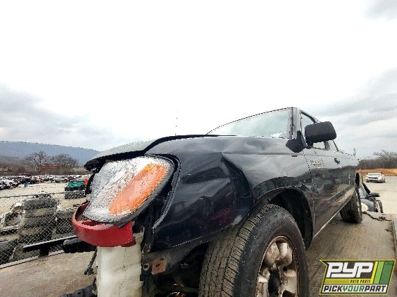 1999 NISSAN FRONTIER partes disponibles